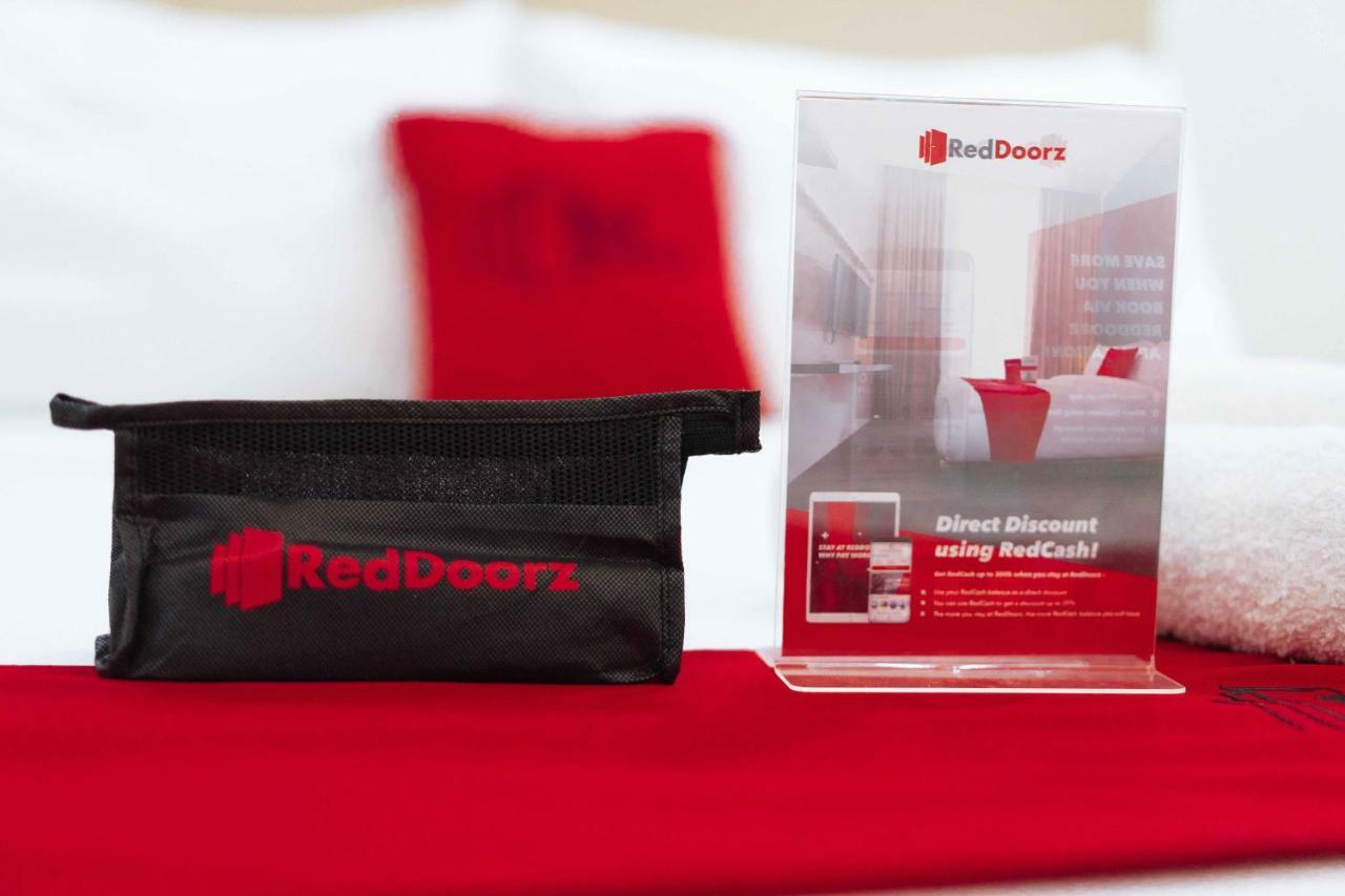 Reddoorz Plus Near Sm Lanang Davao City Exterior foto